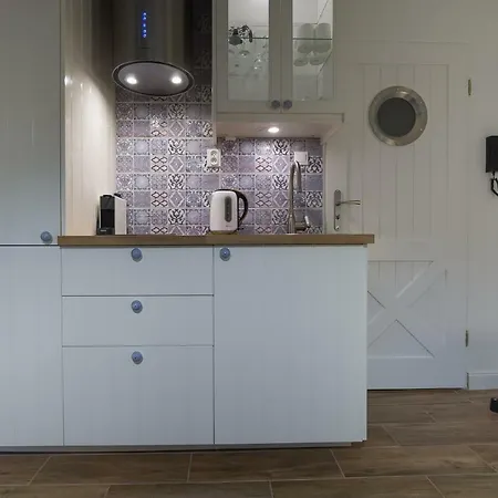 Blue Boat Apartment